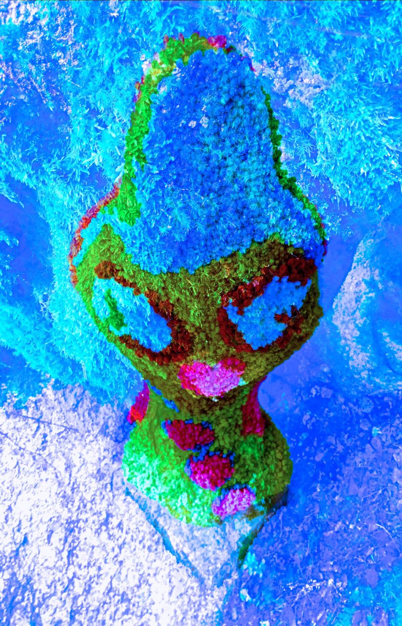 Riitta Nelimarkka’s artwork Gnome in blue 2/2, 2020.